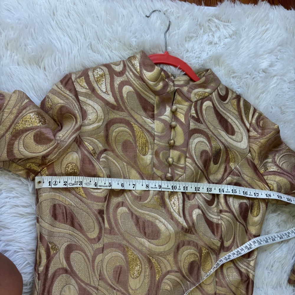 Vintage ILGWU Gold Brocade Dress Size 12 Fits Small Medium Faux Fur Trim Mod 60s - Picture 7 of 14